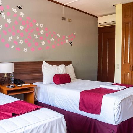 Hotel Fotherhouse Сан-Сальвадор Екстер'єр фото